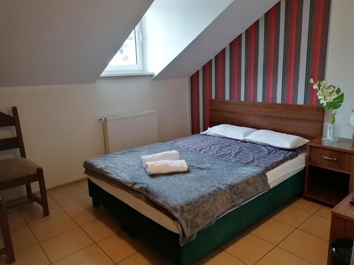 Pensjonat Telimena Hotel Zwierzyniec Eksteriør billede