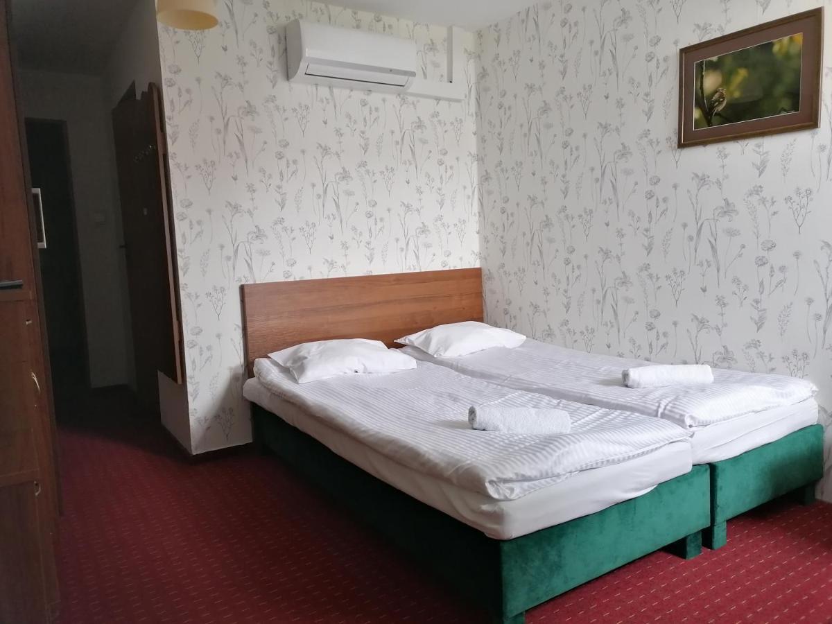Pensjonat Telimena Hotel Zwierzyniec Eksteriør billede