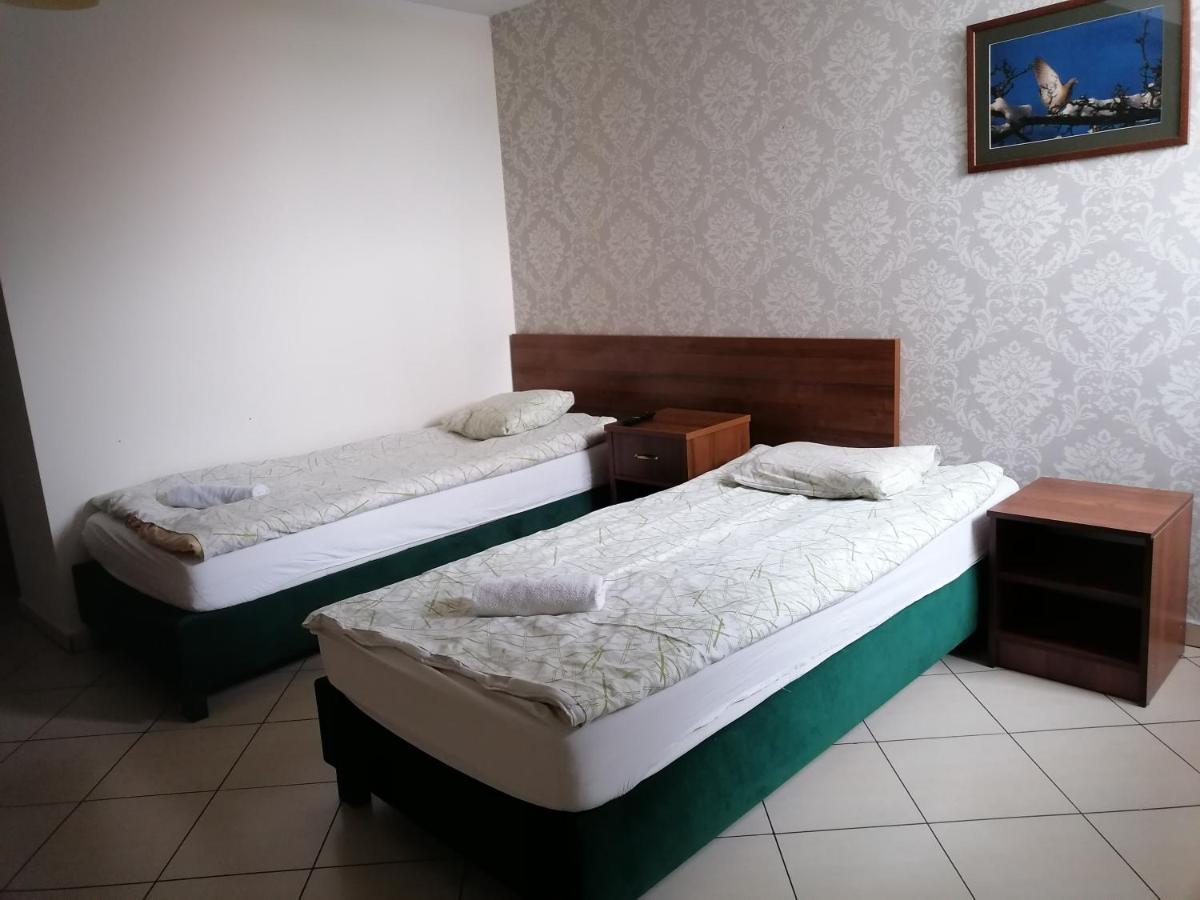 Pensjonat Telimena Hotel Zwierzyniec Eksteriør billede
